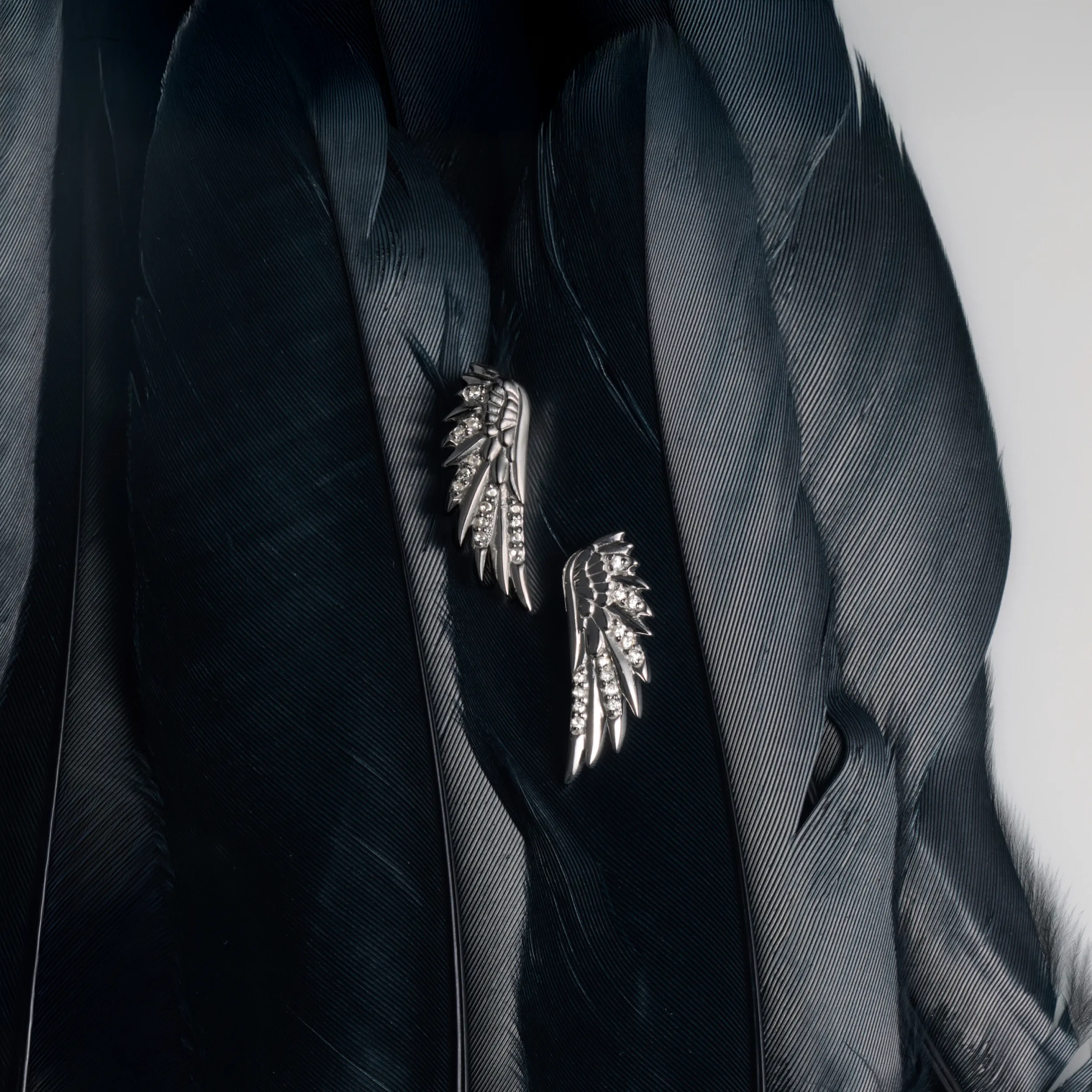 Sapphire Wing Ear Climber - Image 3