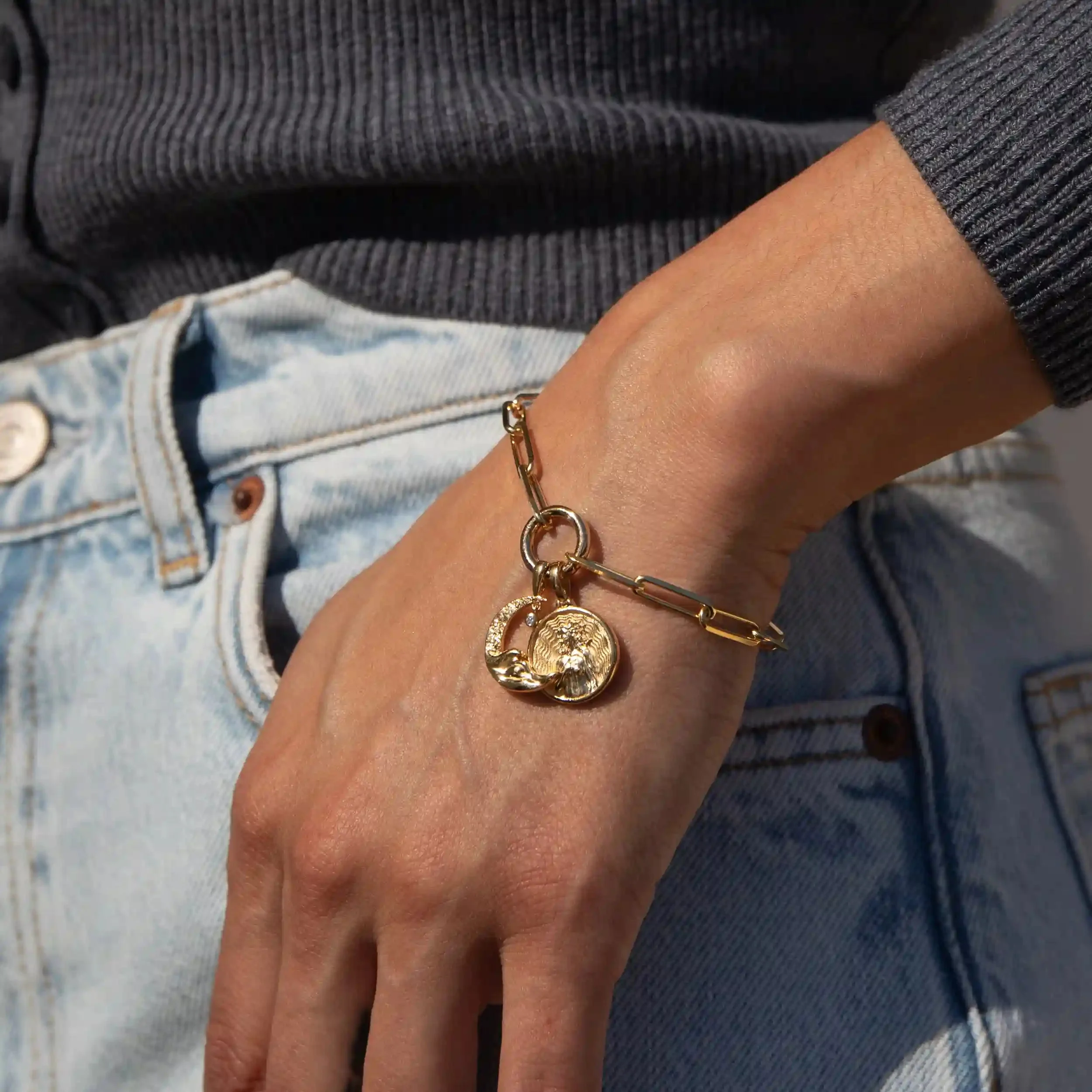 Aphrodite Moon Wave Charm Bracelet - Image 2