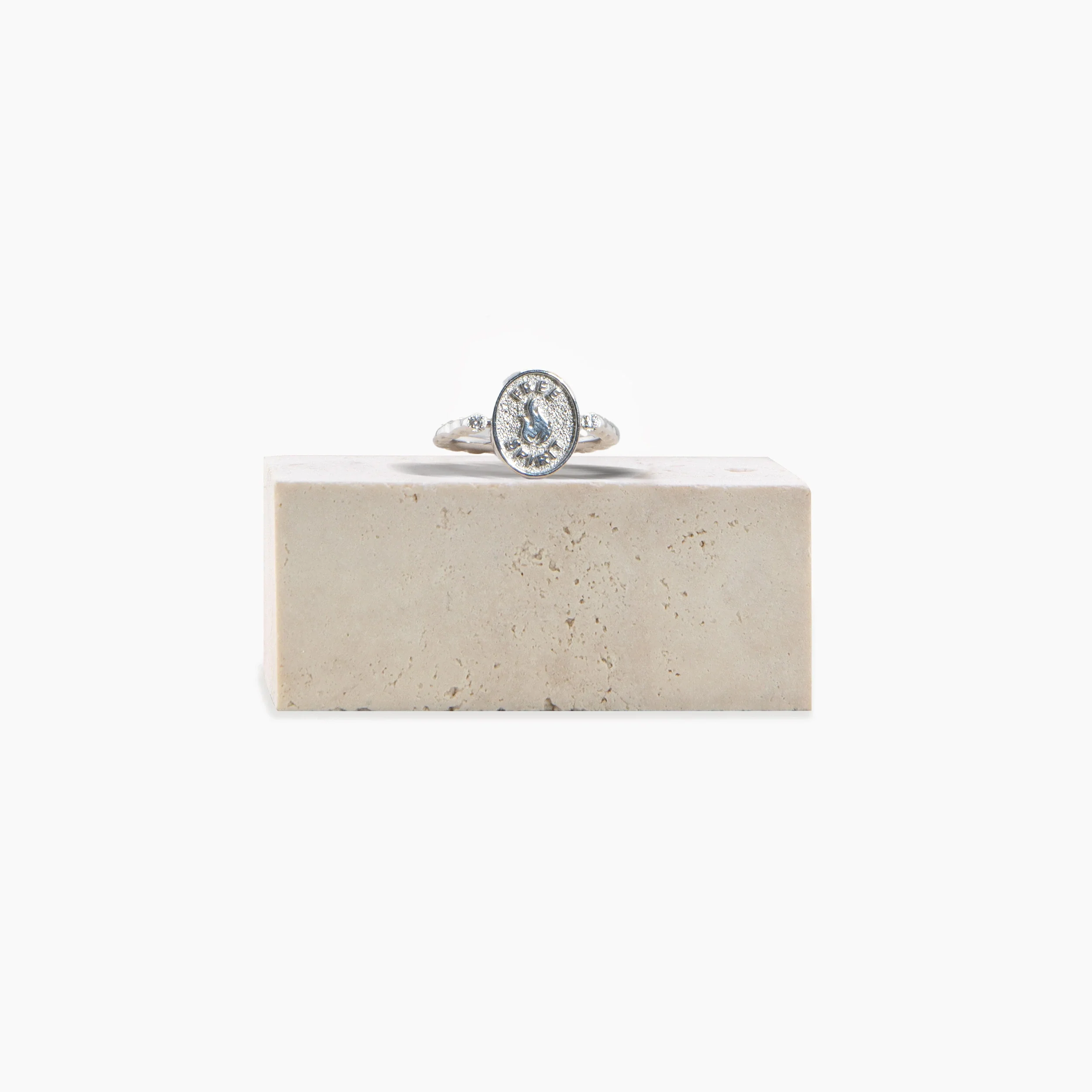 Archive Free Spirit Horseshoe Ring - Image 2