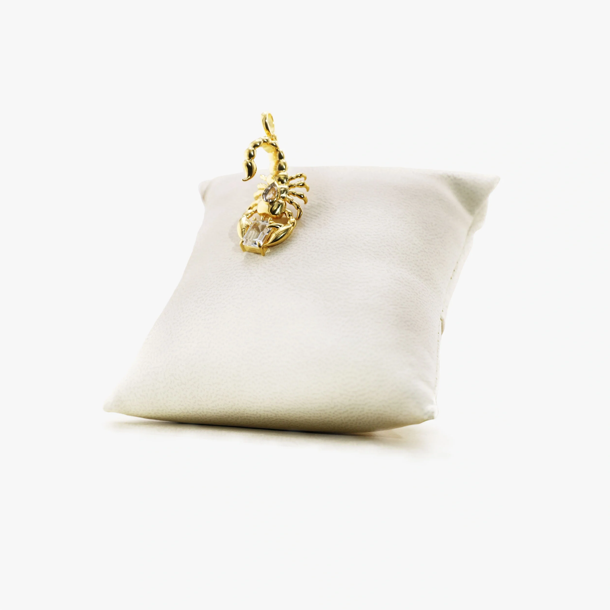 Archive Gemstone Scorpion Amulet - Image 3