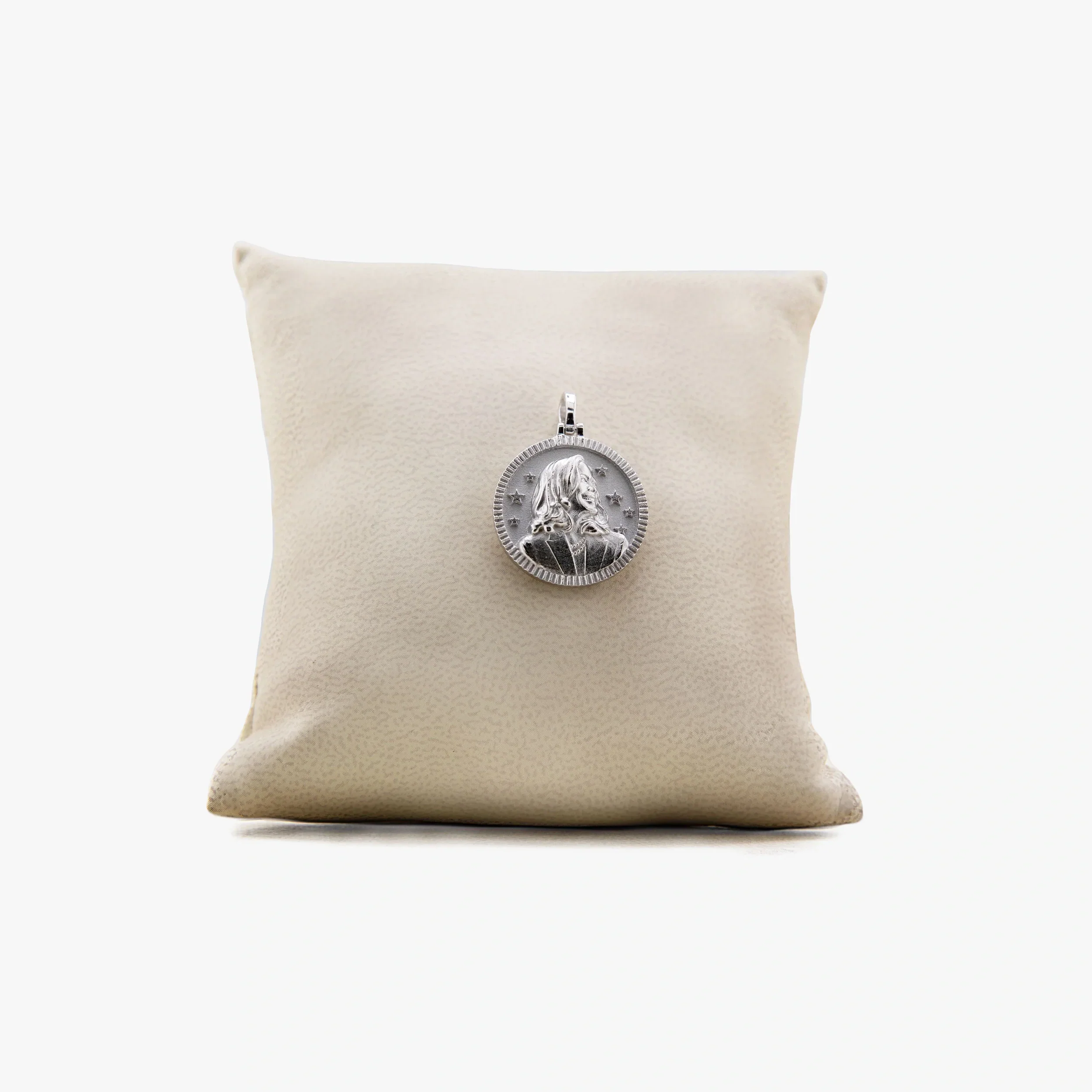 Archive Kamala Harris Vote Pendant - Image 3
