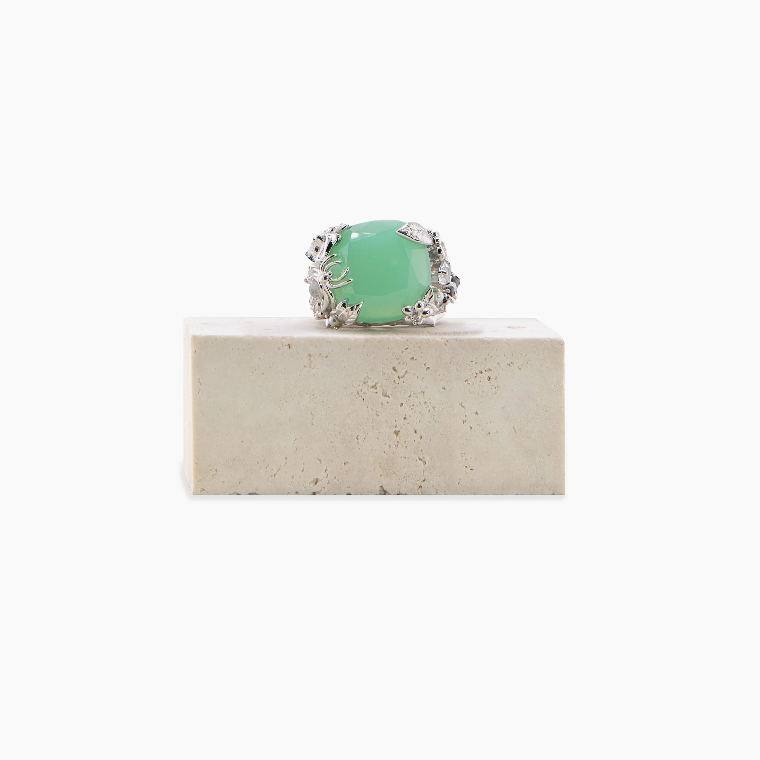 Archive Queen of the Fairies Statement Ring - Image 3