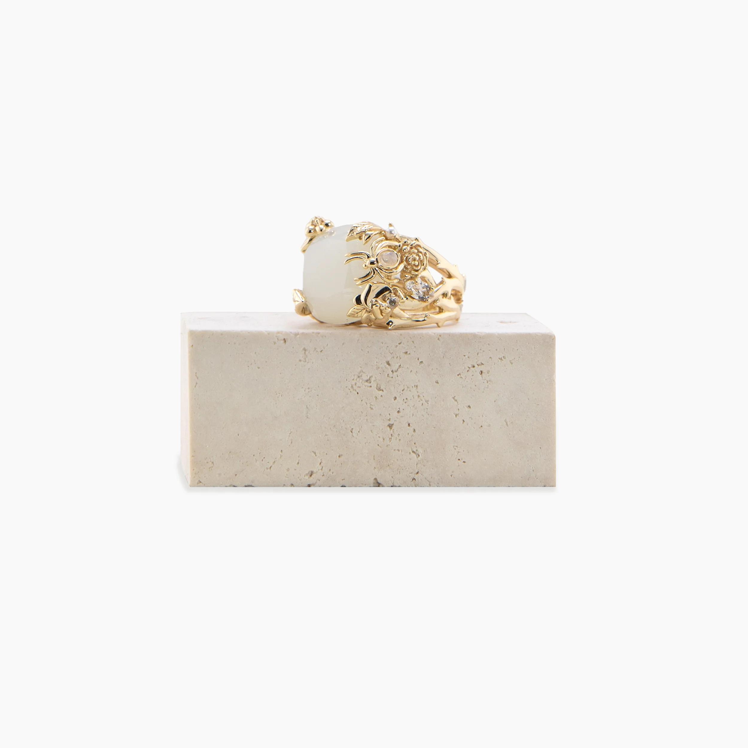 Archive Queen of the Fairies Statement Ring - Image 7