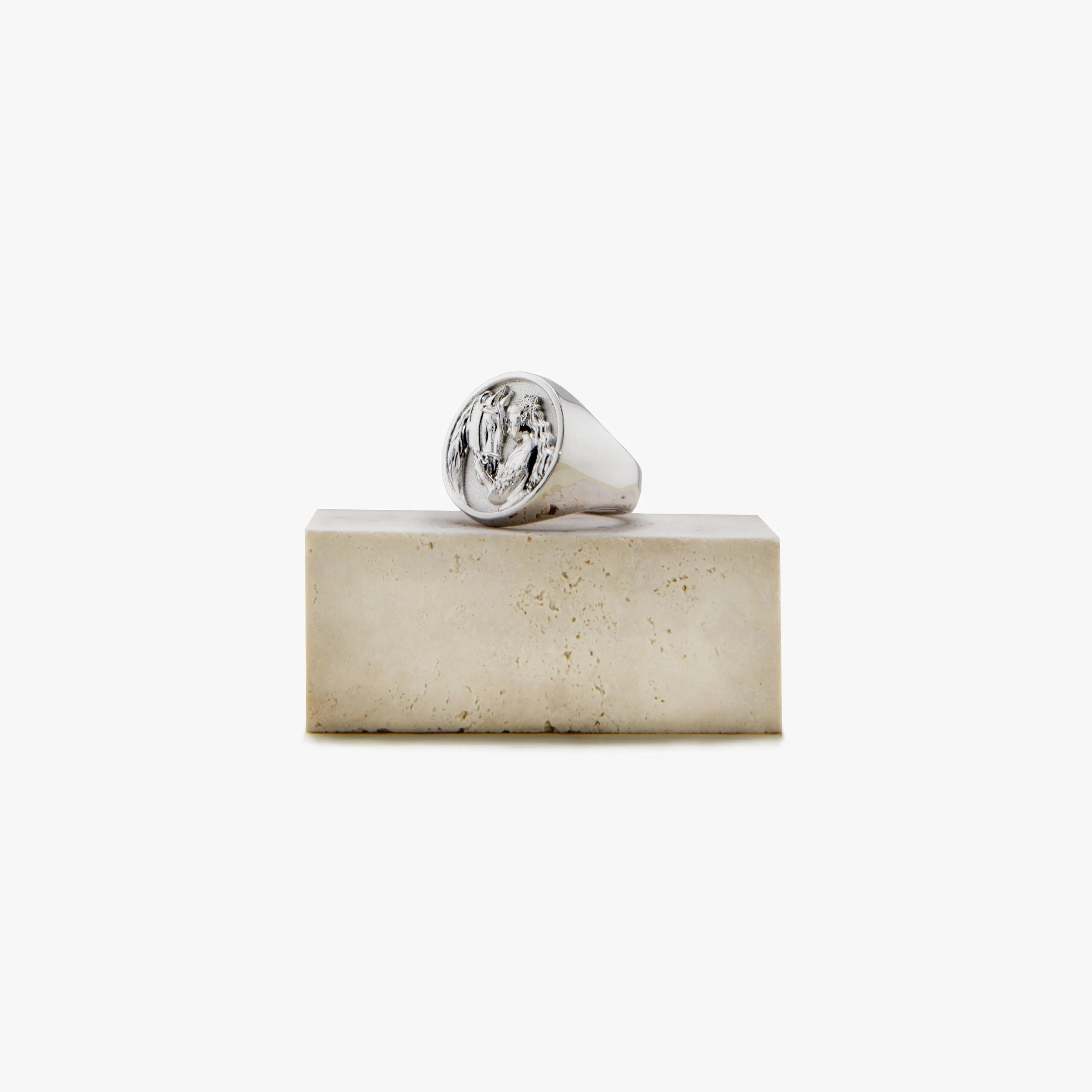 Archive Rhiannon Large Signet Ring - Image 3