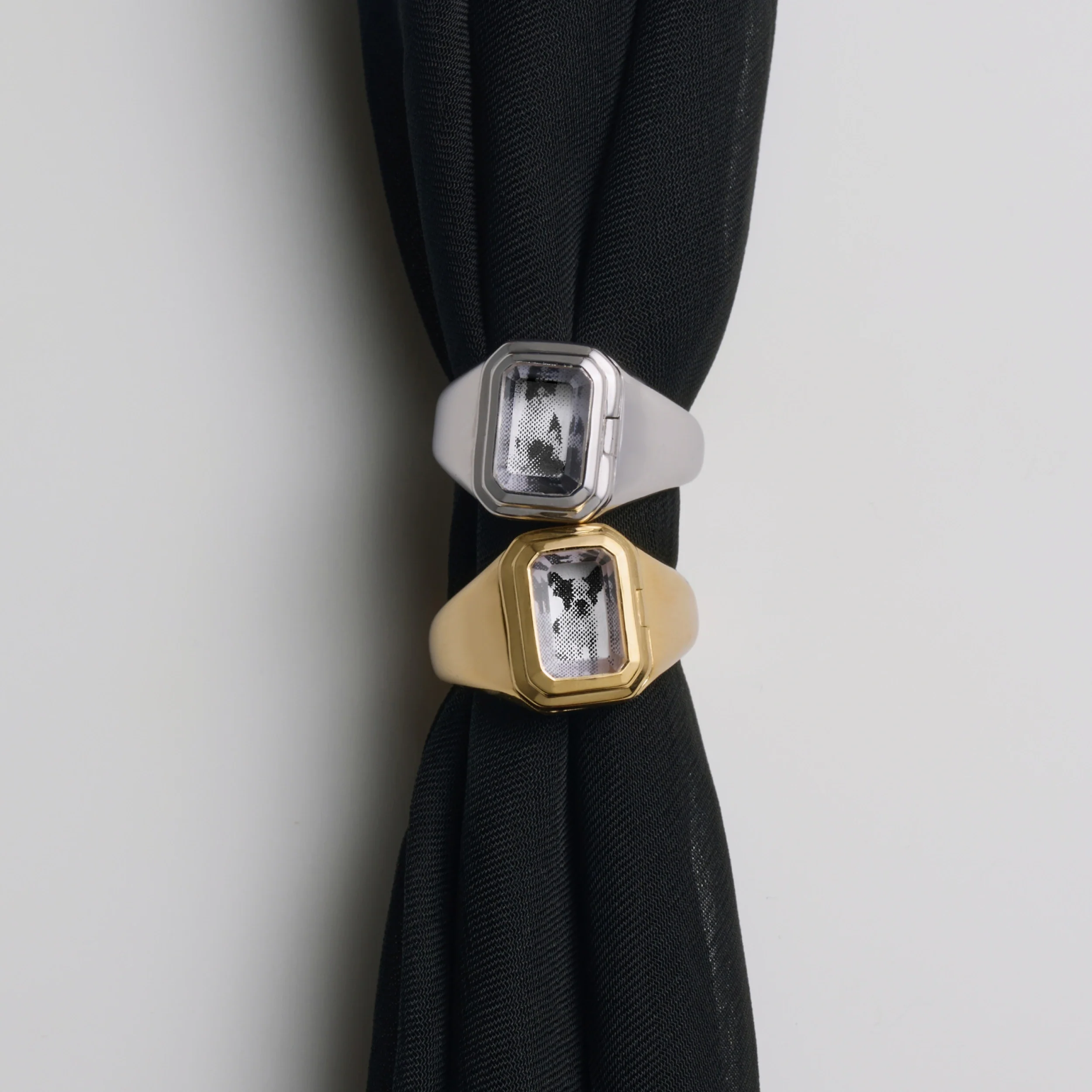 Crystal Photo Locket Ring - Image 3