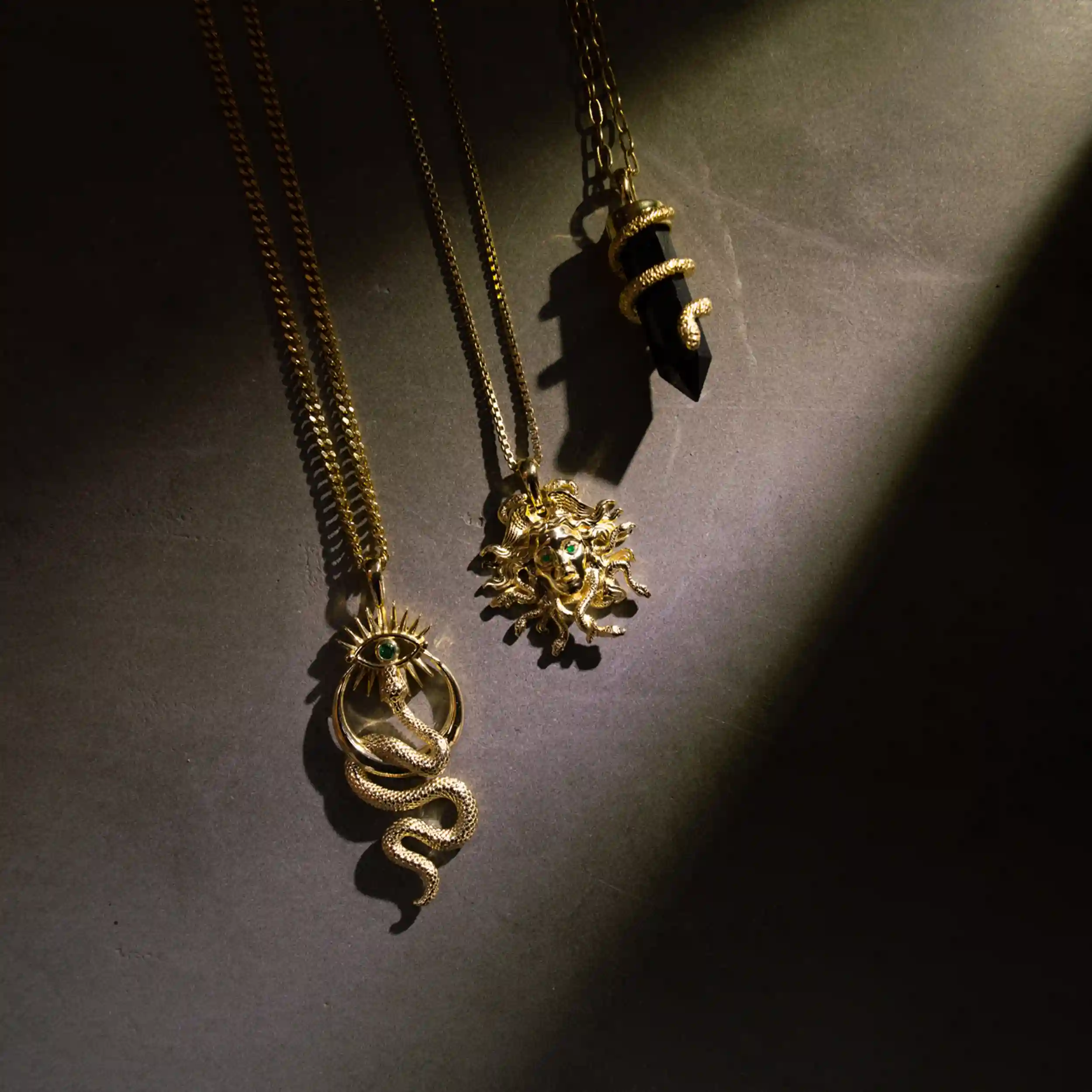 Crystal Snake Amulet - Image 2