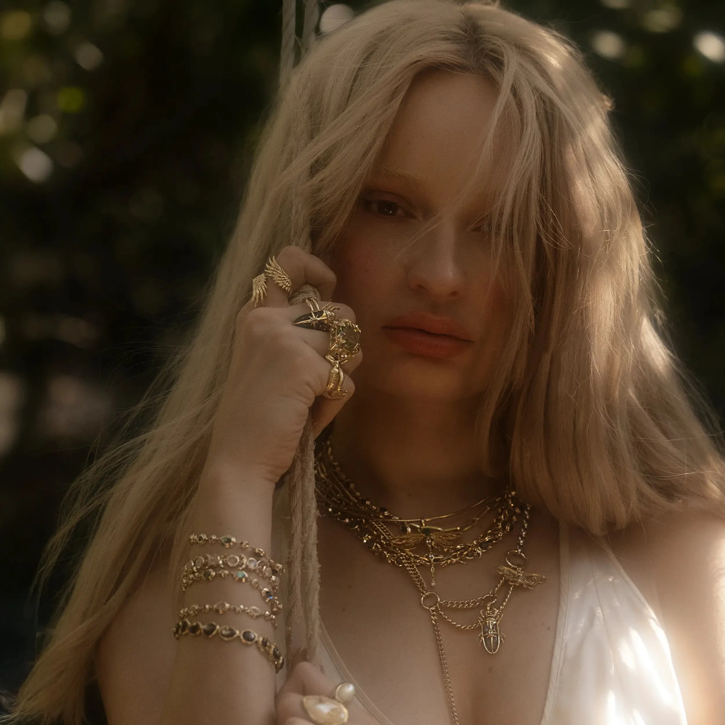 Queen of the Fairies Statement Ring - Image 5