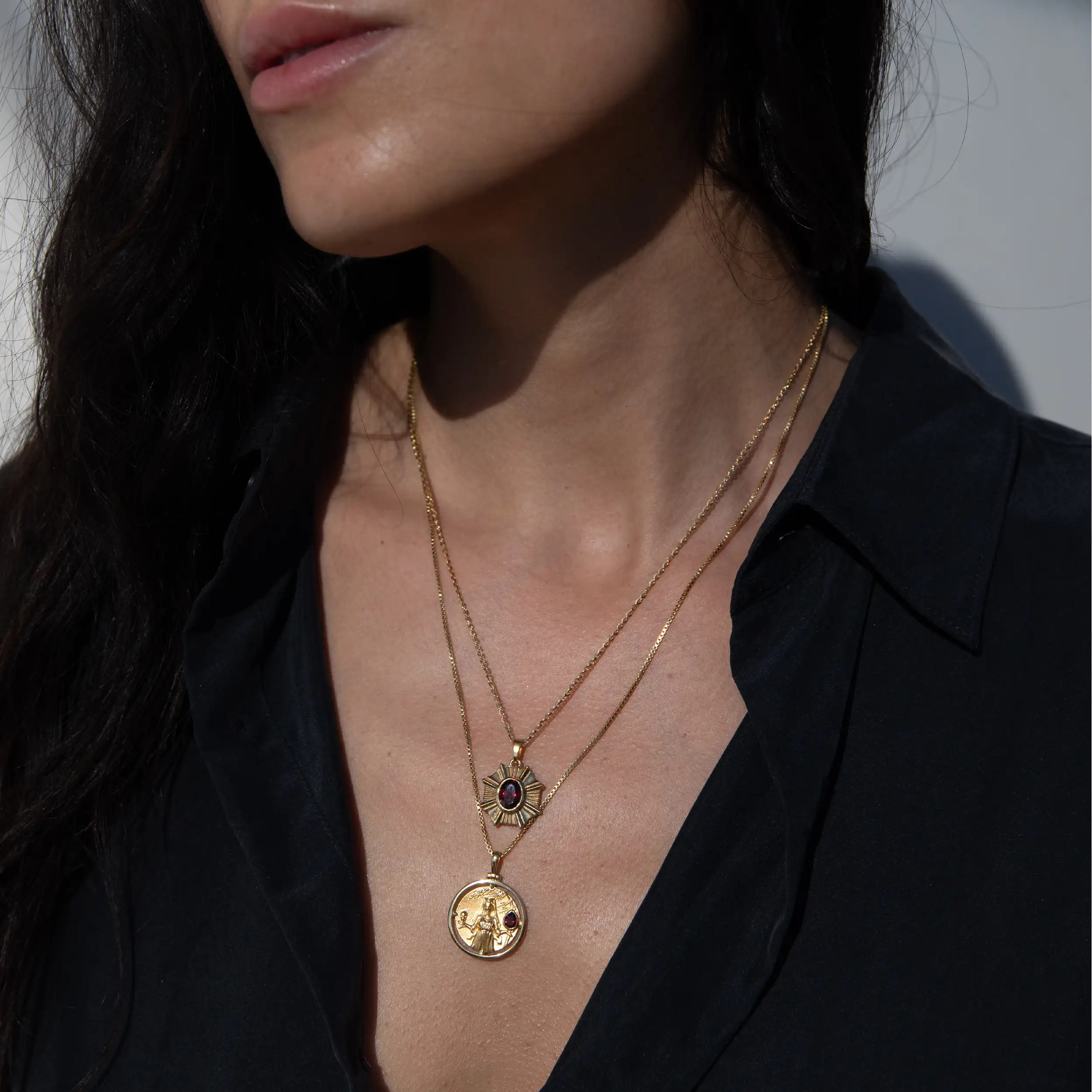Garnet Aura Necklace Set - Image 2