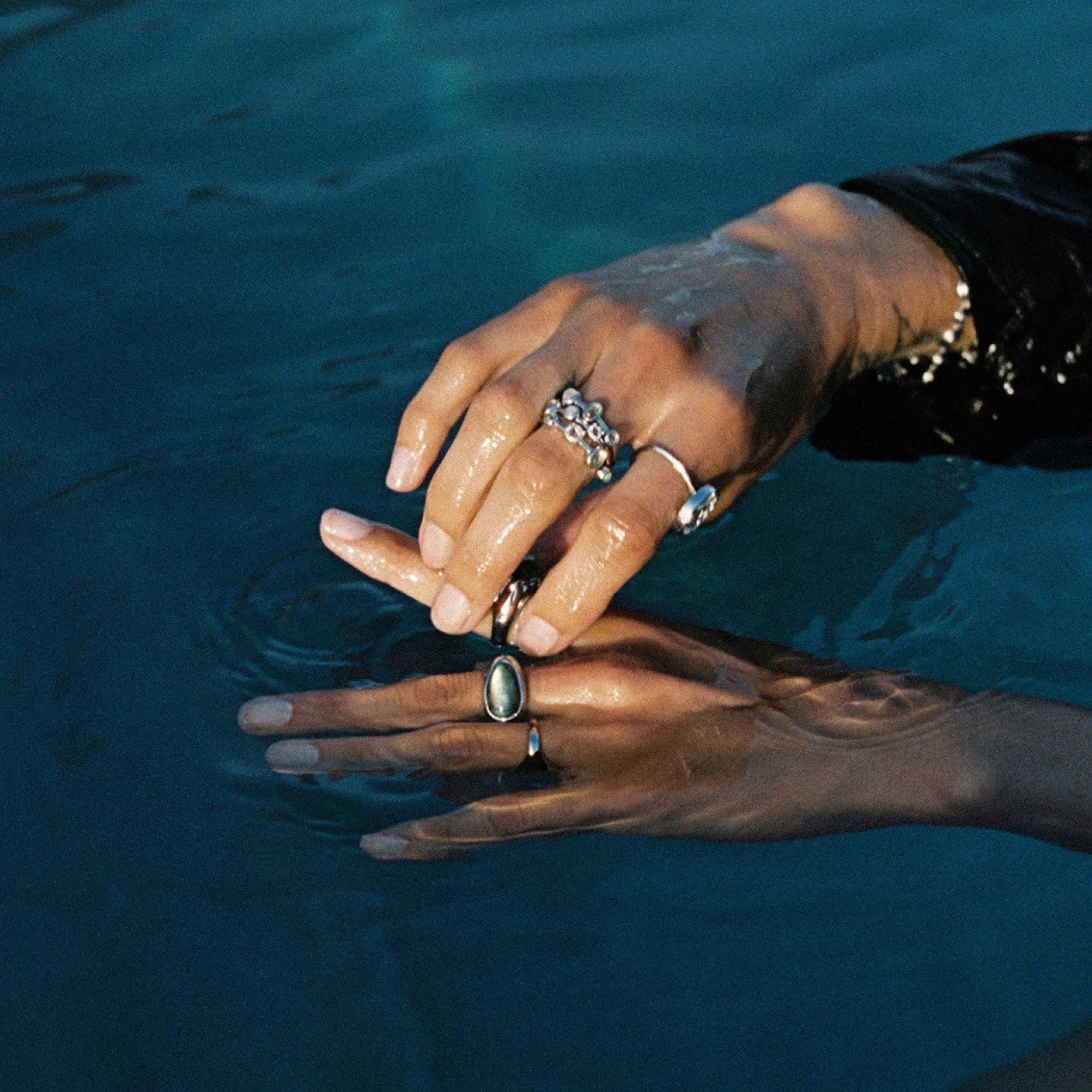 Gemstone Signet Ring - Image 9