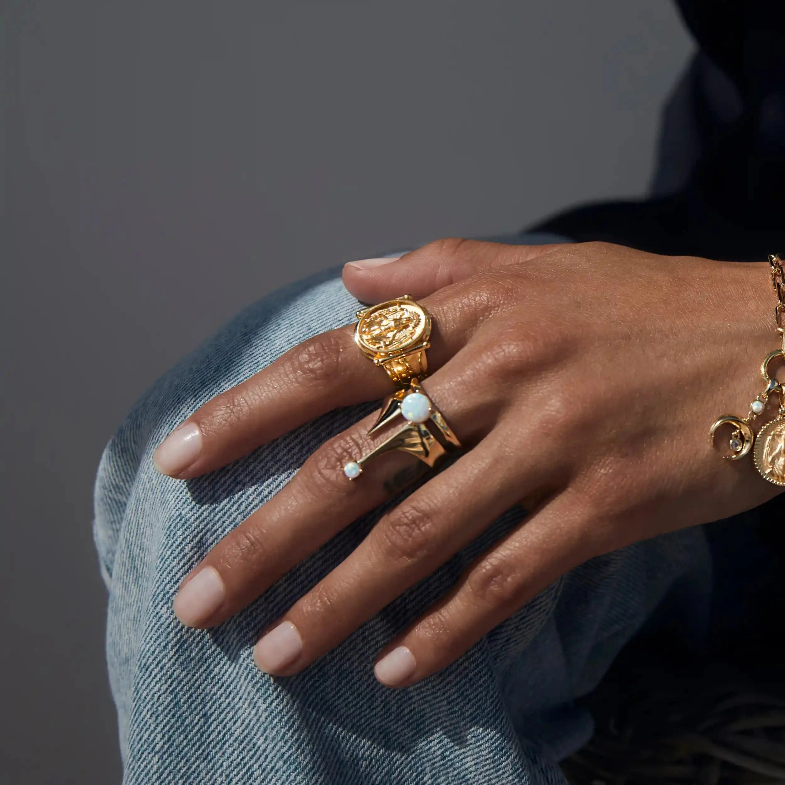 Special Edition Lilith Signet Ring - Image 4