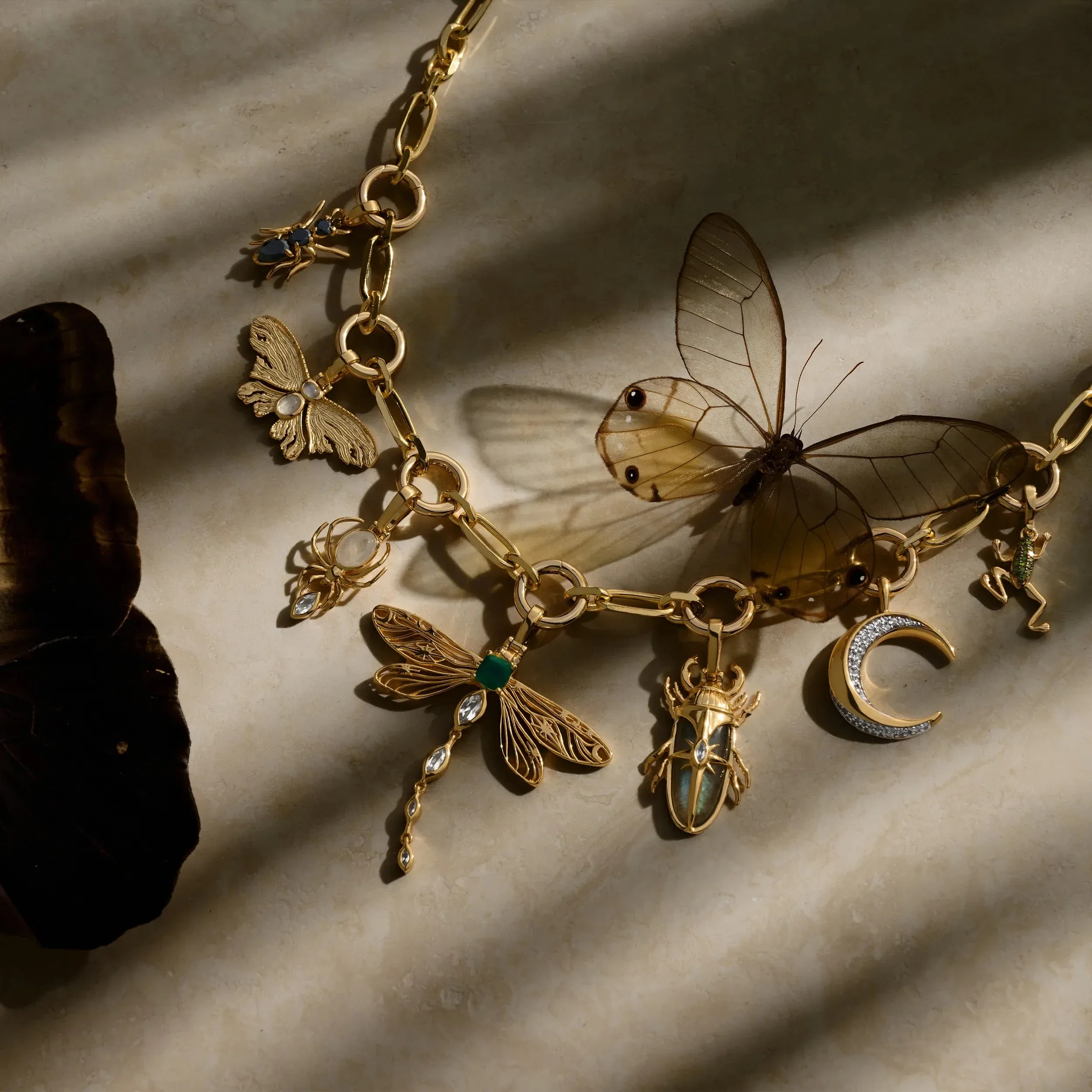 Hematite Ant Amulet - Image 4