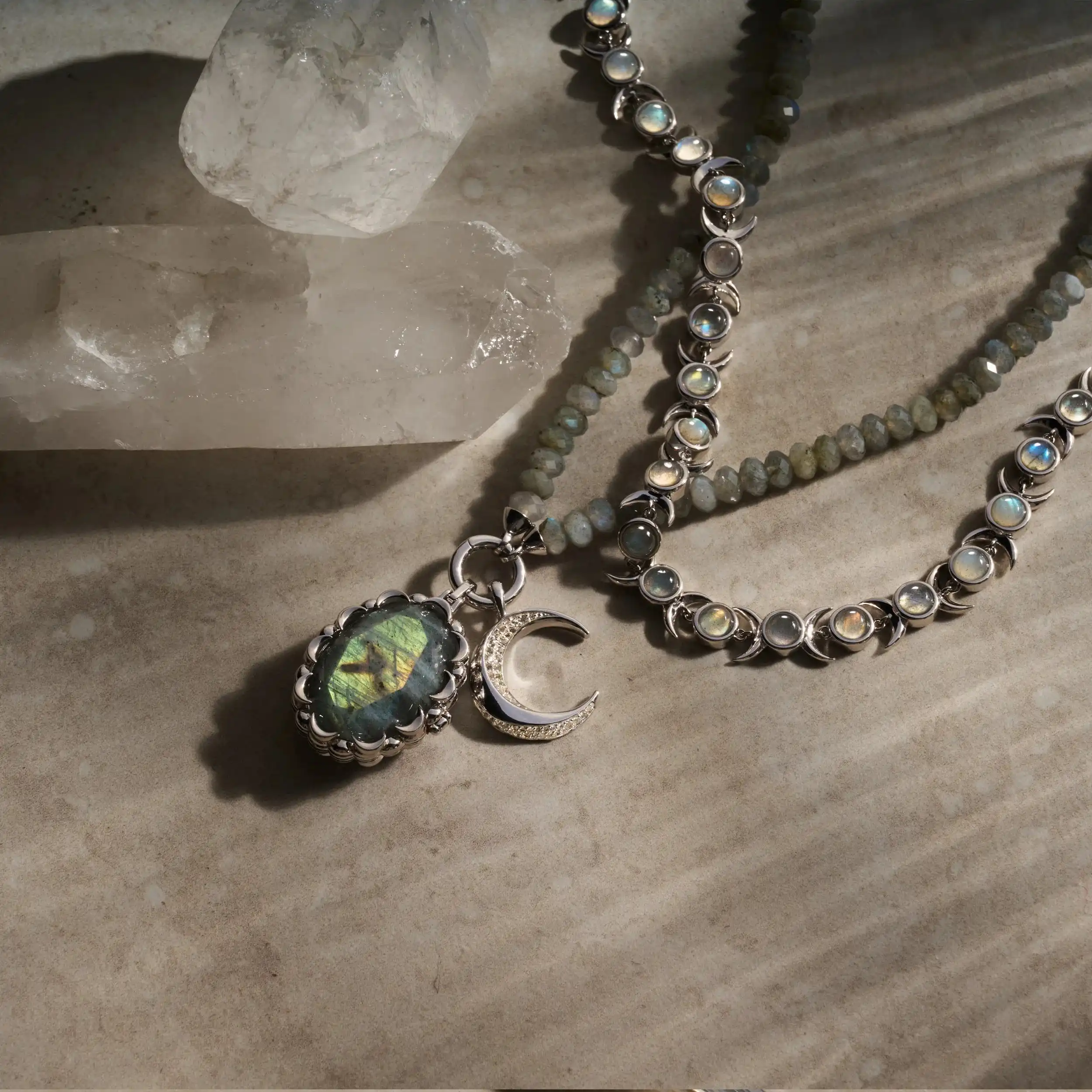 Oracle Locket - Image 7