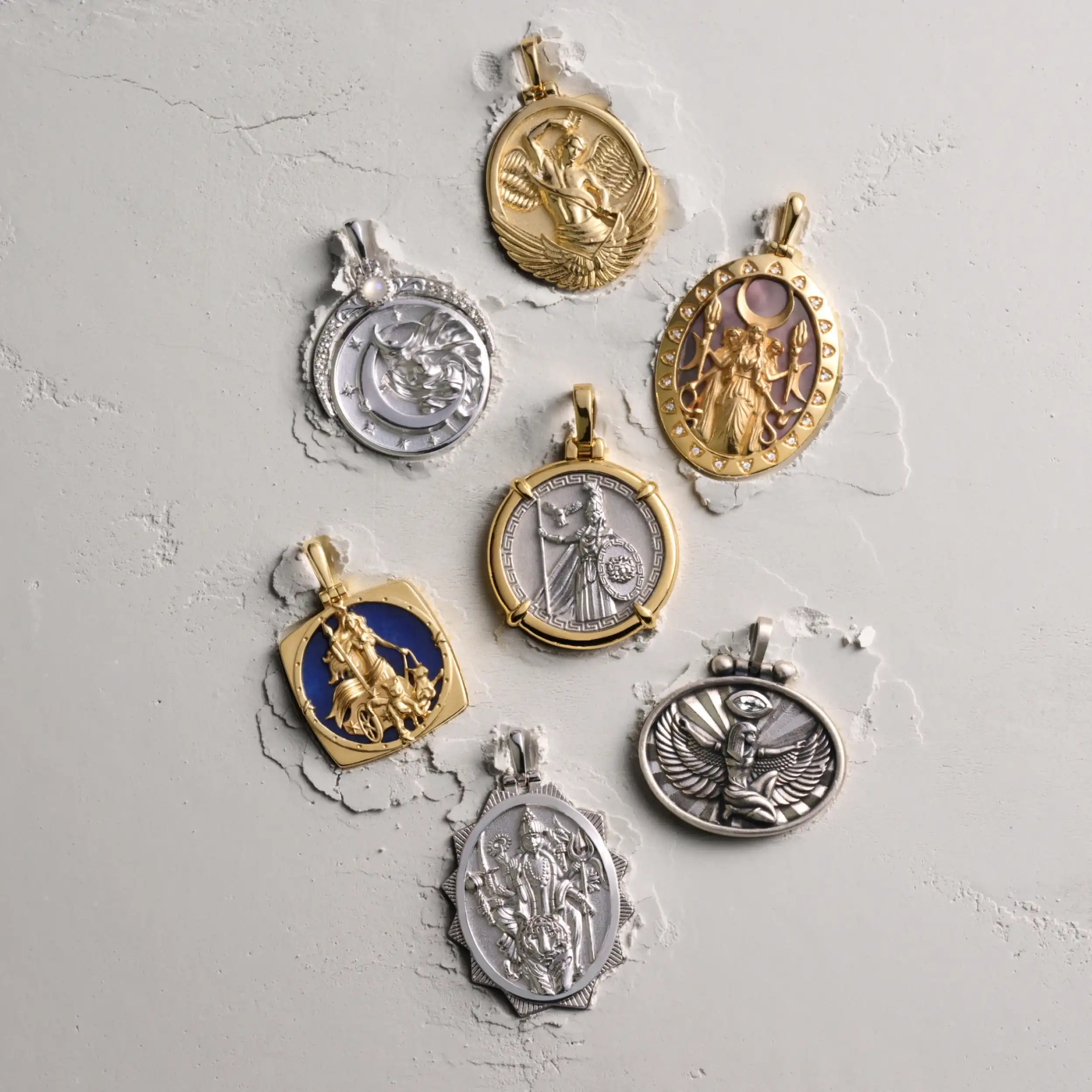 Athena's Dagger Charm Lariat - Image 3
