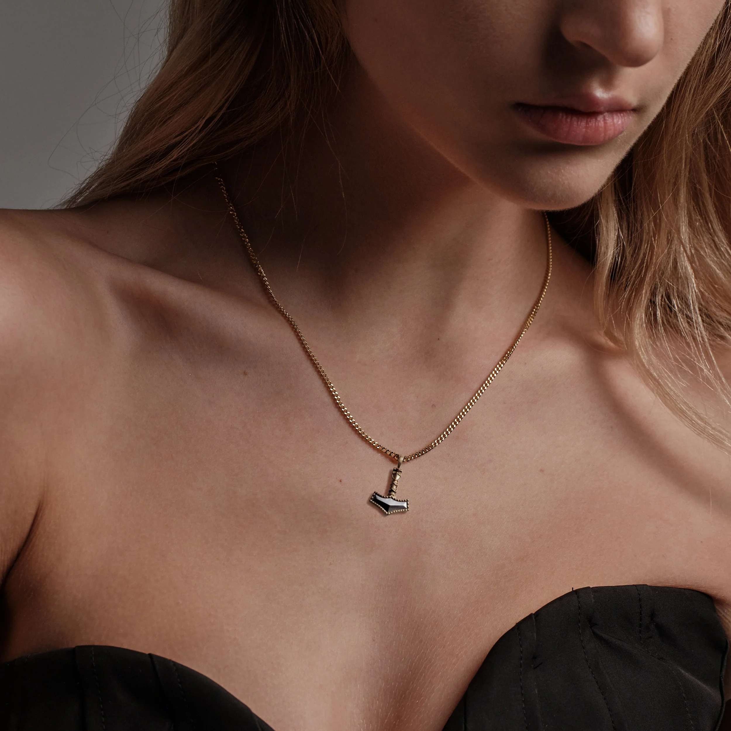 Thor's Hammer Amulet - Image 3
