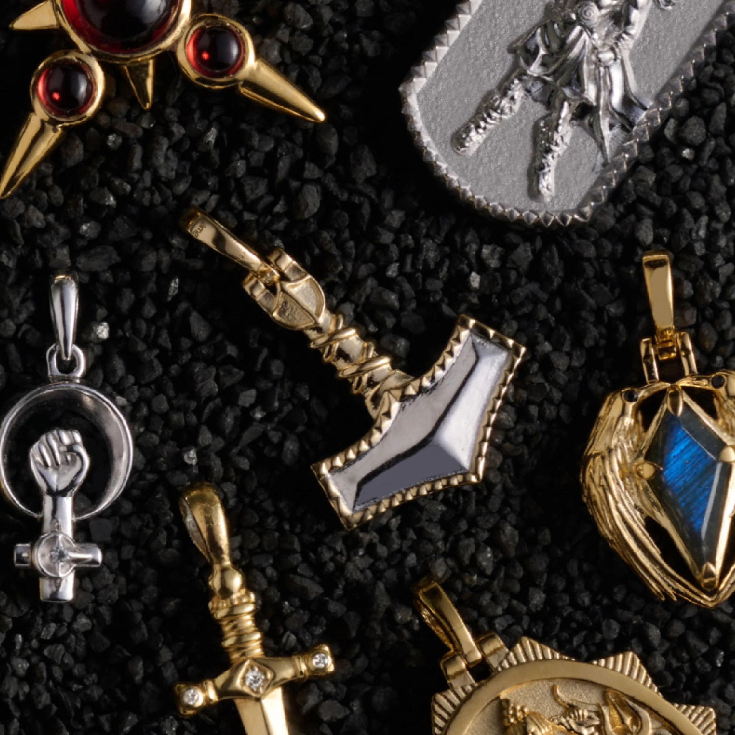 Thor's Hammer Amulet - Image 4