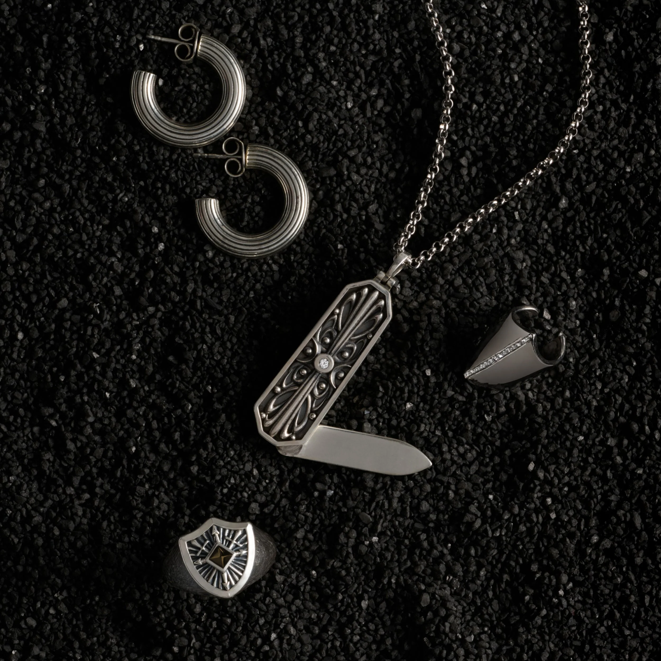 Triple Moon Pocket Knife Pendant - Image 5